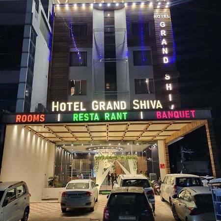 Oaktel Hotel Grand Shiva Near Ganga Ghat Haridwar Bagian luar foto